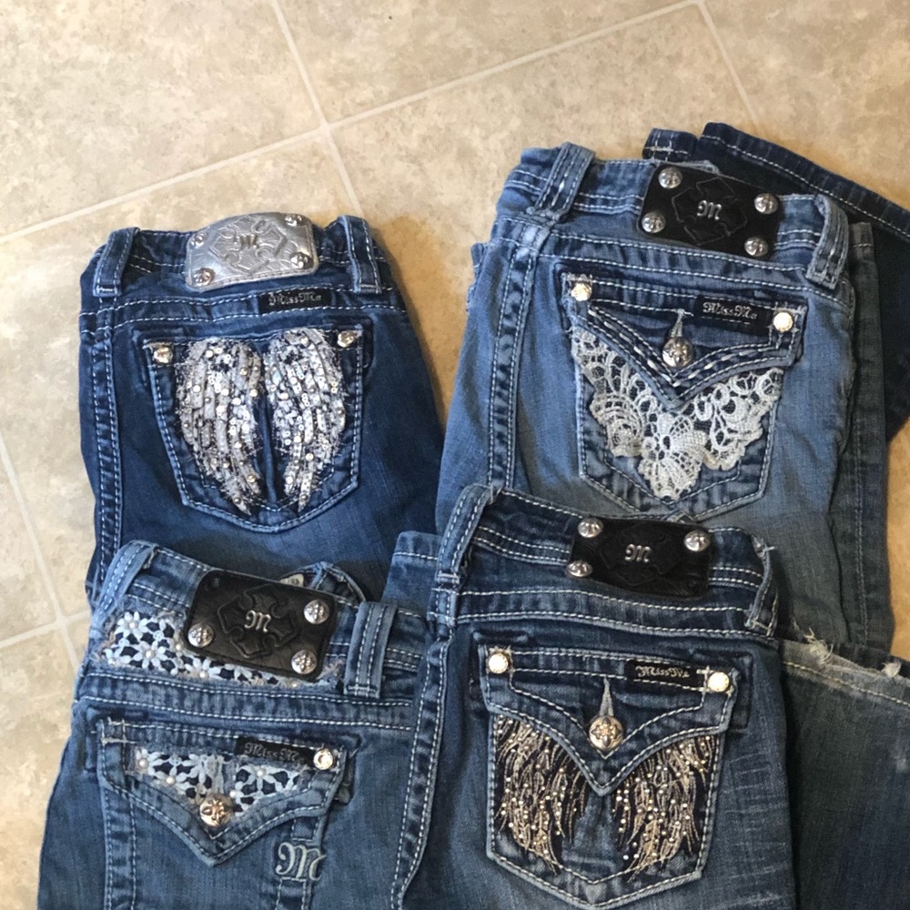 🚫 sold 🚫Girls Miss Me Jeans